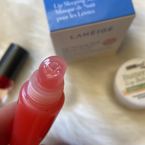 Small lip care bundle- Laneige, ulta beauty, beauty treats. - Picture 5 of 7